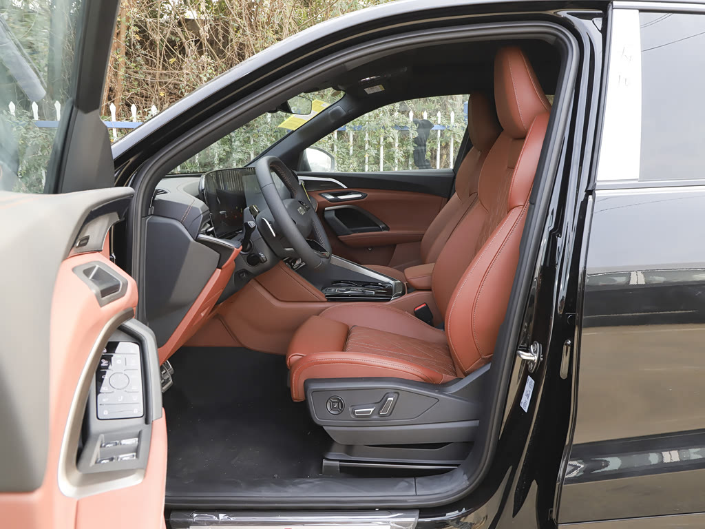 Audi Q5 — 8