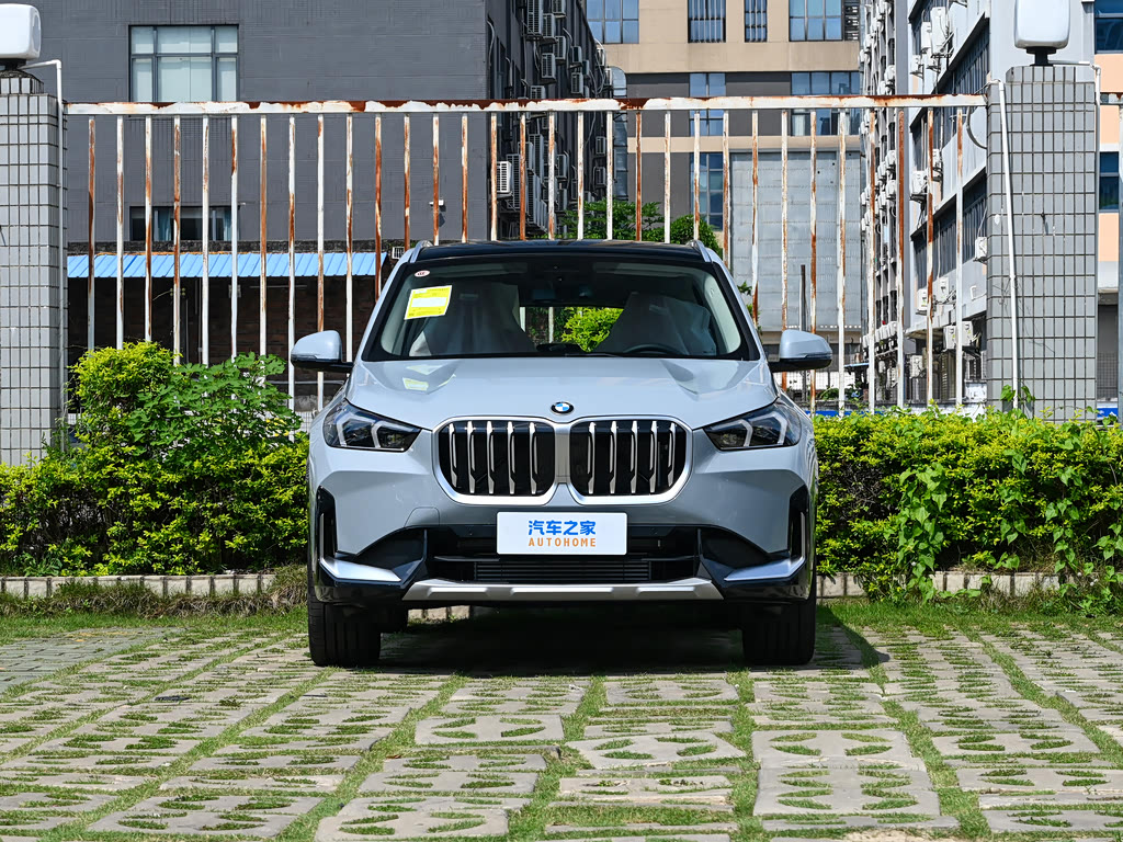 BMW X1 — 9