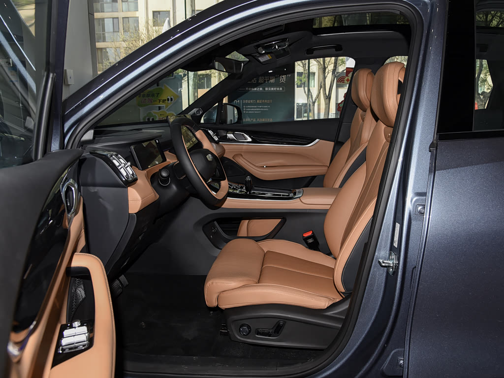Geely Boyue L — 3