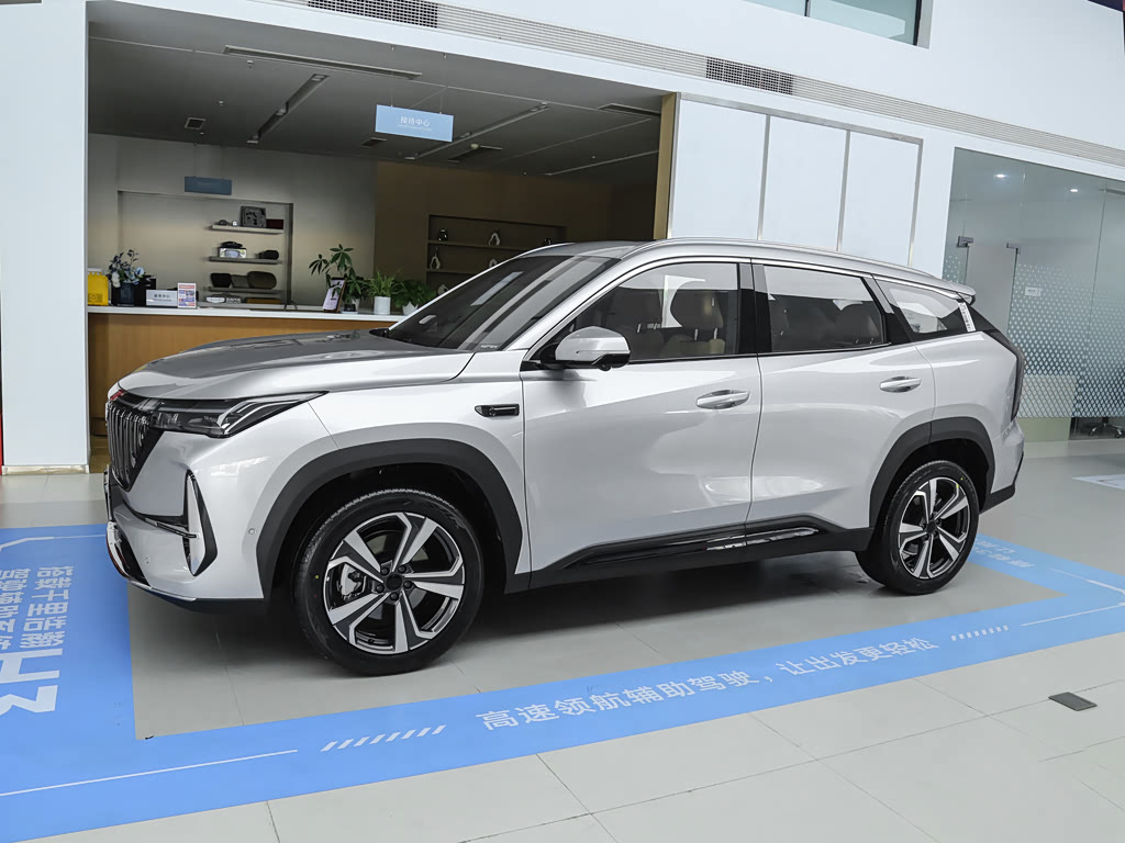 Geely Boyue L — 7