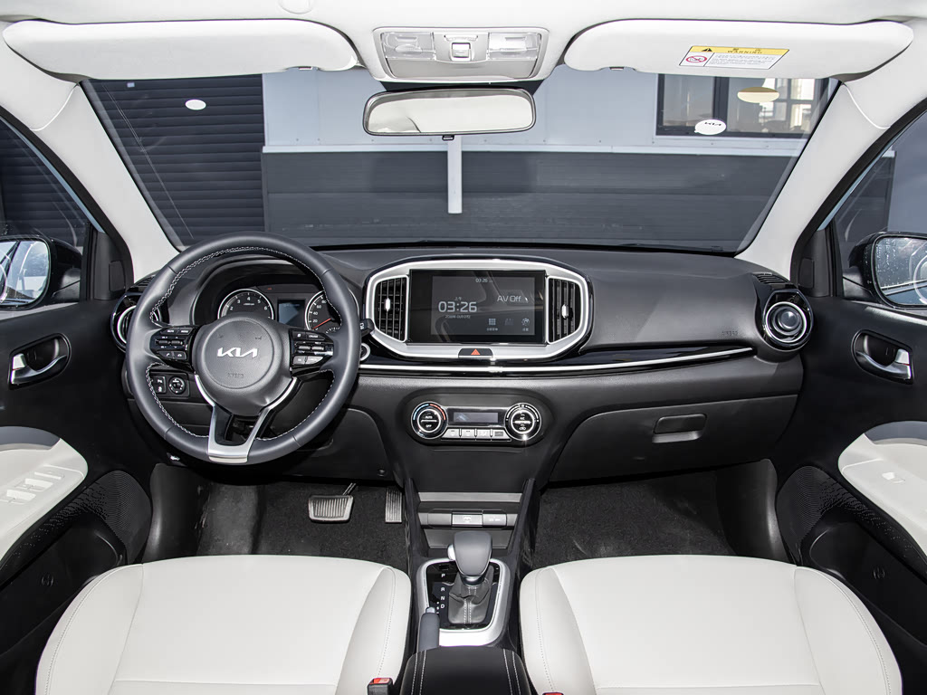 Kia Stonic — 7