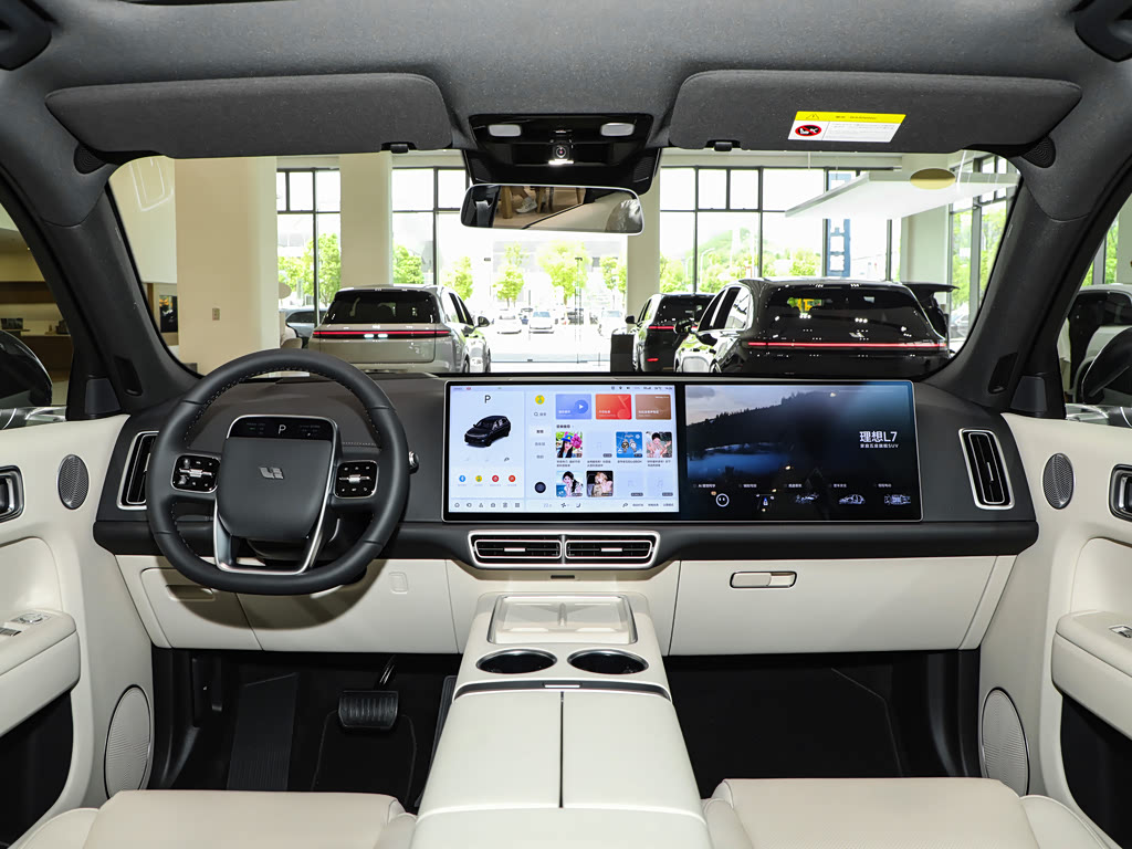 Li Auto 7U — 6