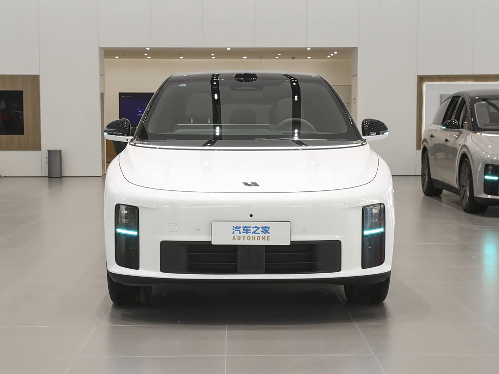 Li Auto i6 — 2