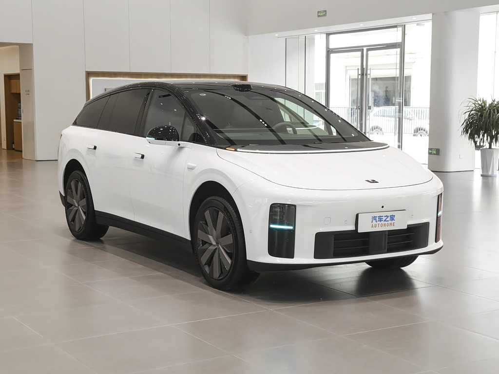 Li Auto i6 — 8