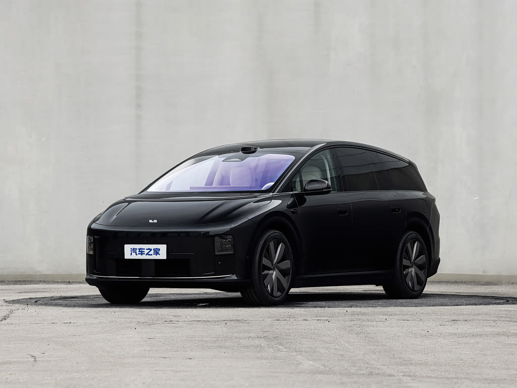 Li Auto i8 — 5
