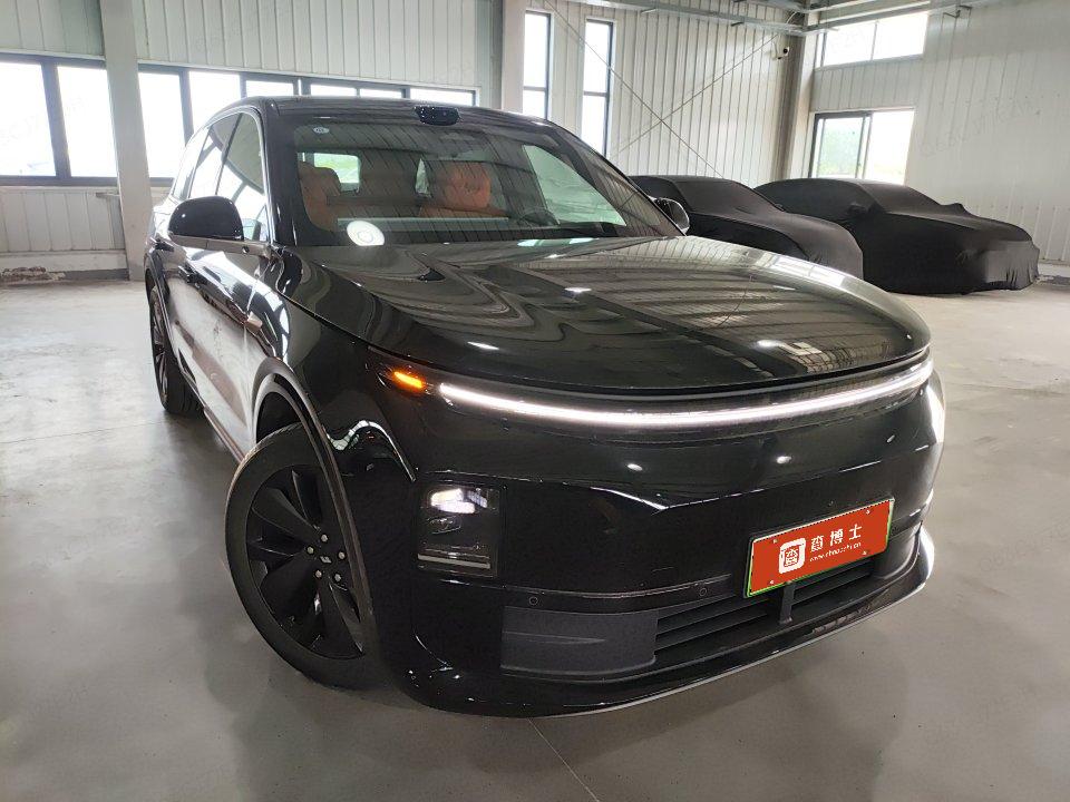 2025 Li Auto L6 Max — 2