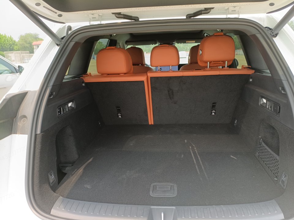 2025 Li Auto L6 Max — 7