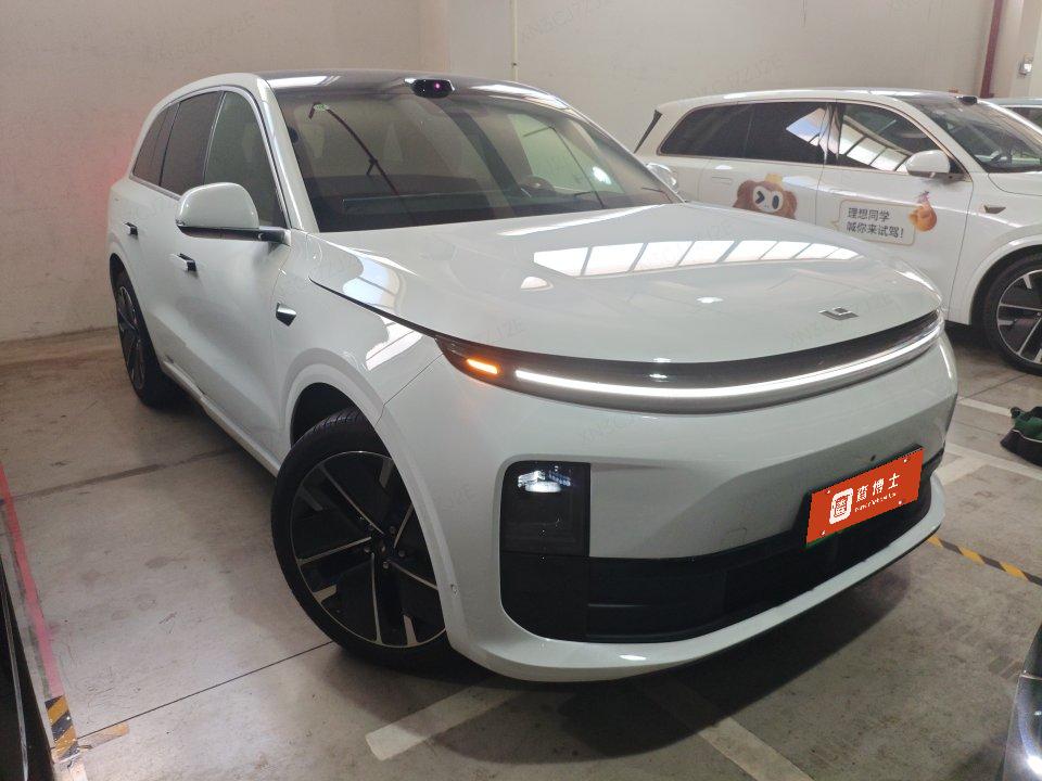 2025 Li Auto L6 Max — 2