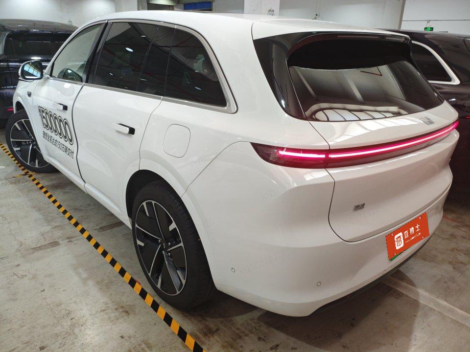 2025 Li Auto L6 Max — 3