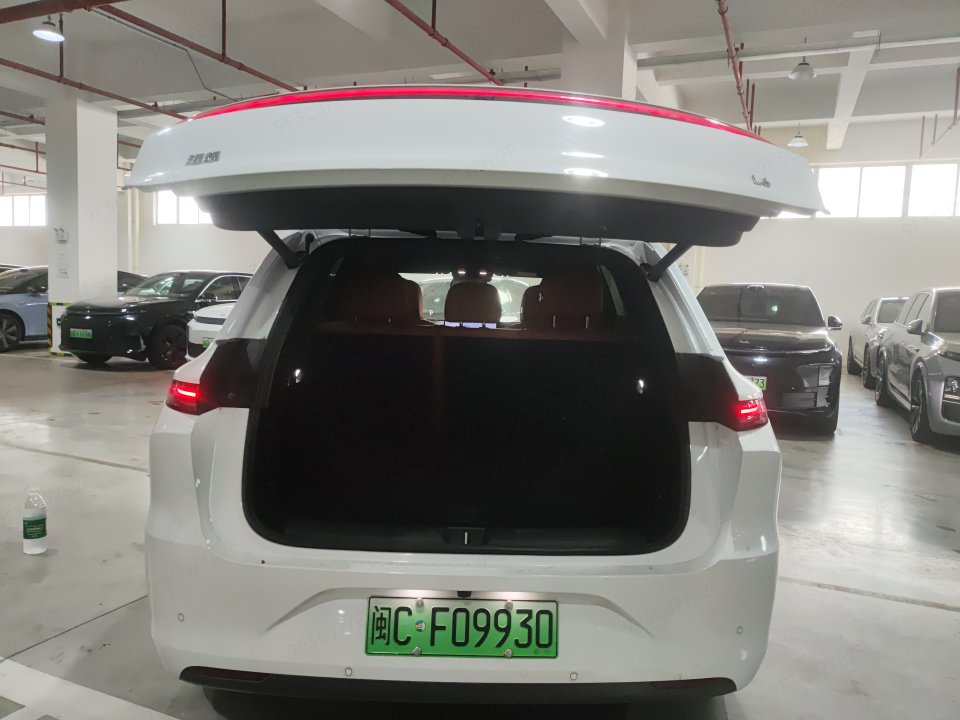 2025 Li Auto L6 Max — 7