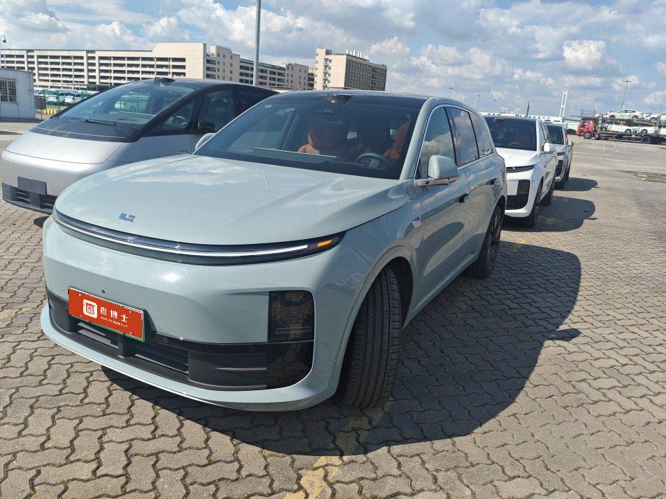 2025 Li Auto L6 Max