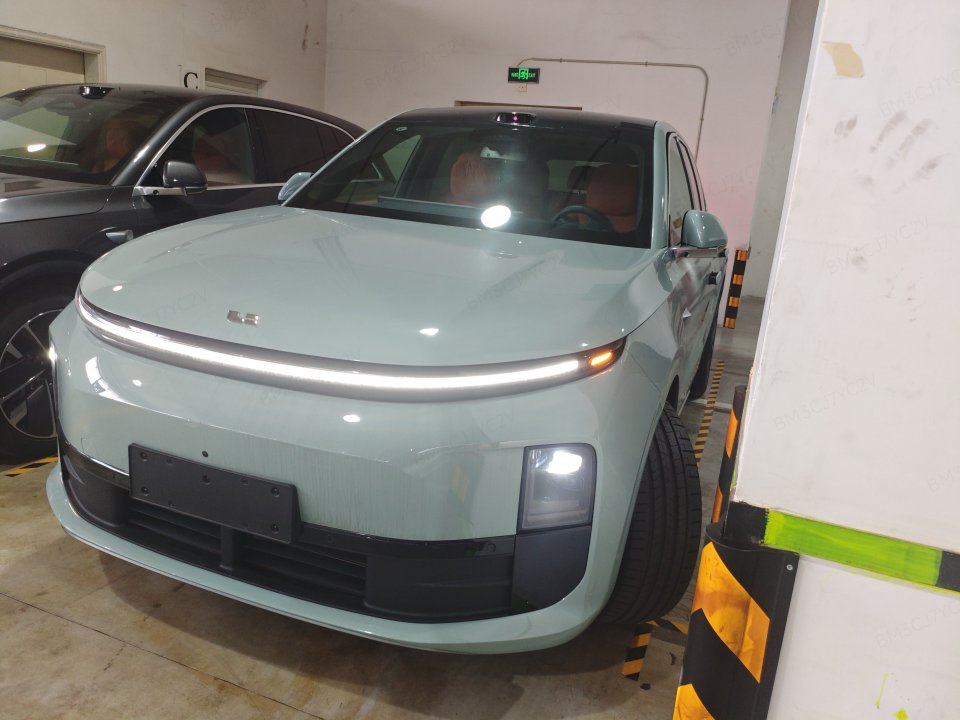 2025 Li Auto L6 Max