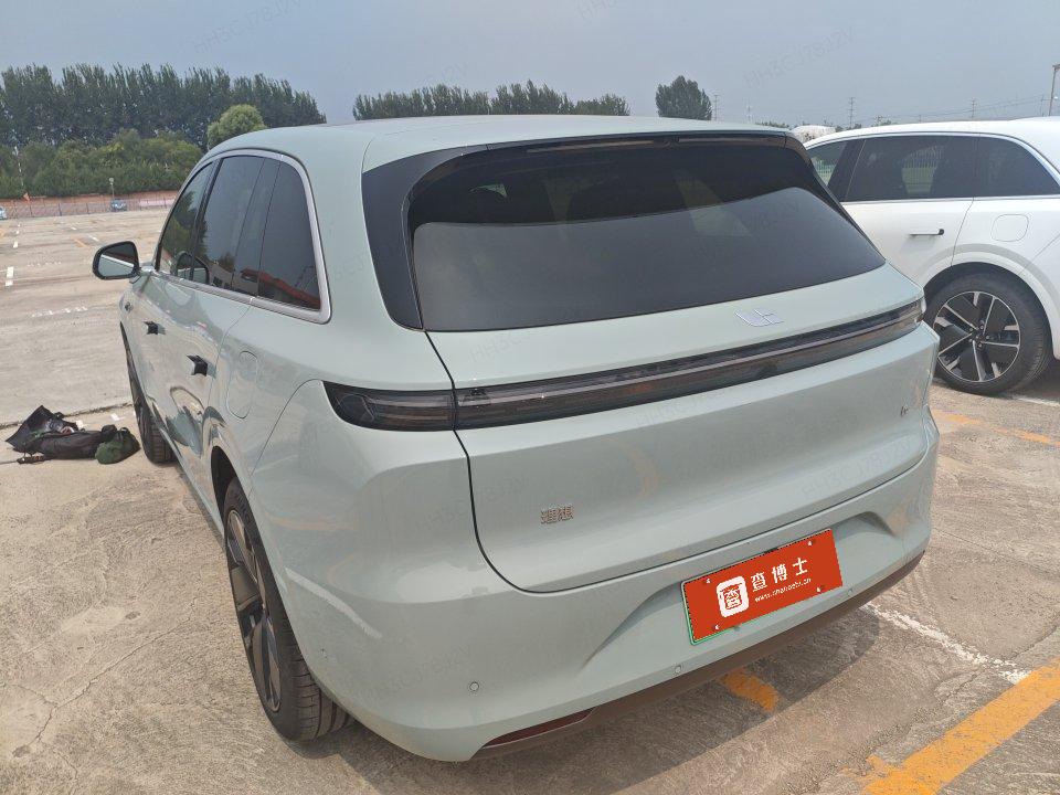 2025 Li Auto L6 Max — 3