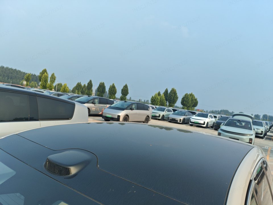 2025 Li Auto L6 Max — 9