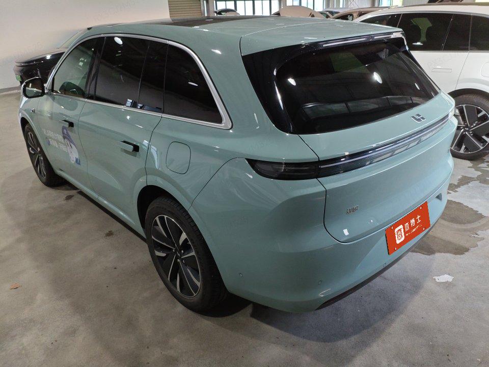 2025 Li Auto L6 Max — 3