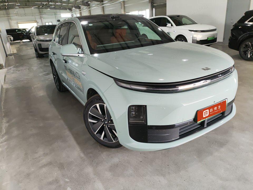 2025 Li Auto L6 Max — 2
