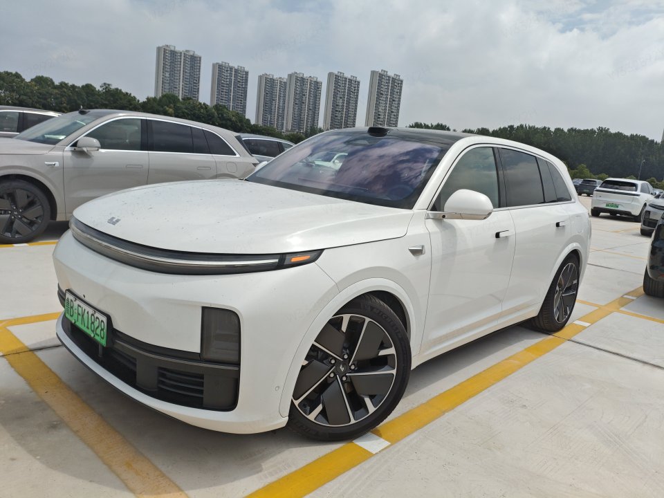 2025 Li Auto L7 Ultra