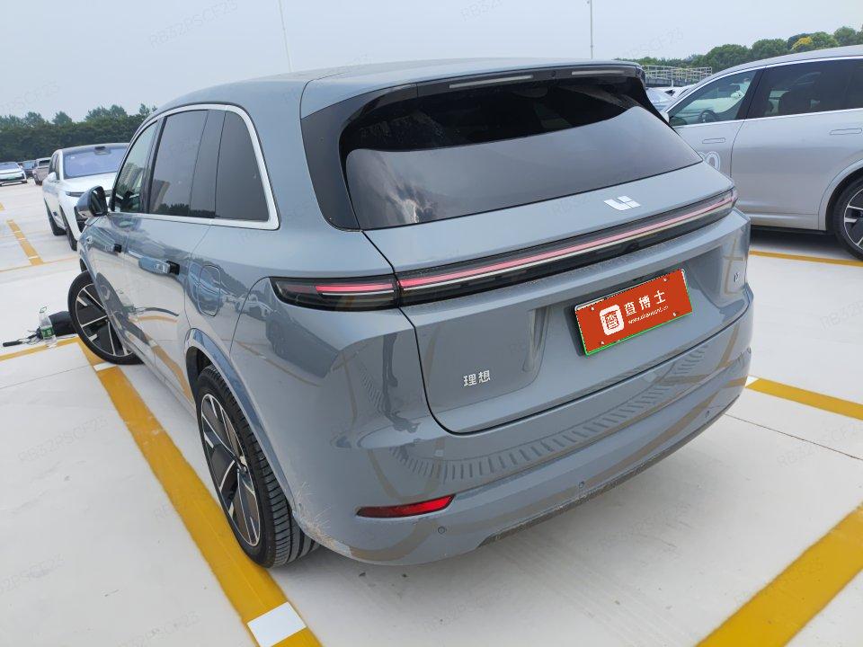 2025 Li Auto L7 Ultra — 3