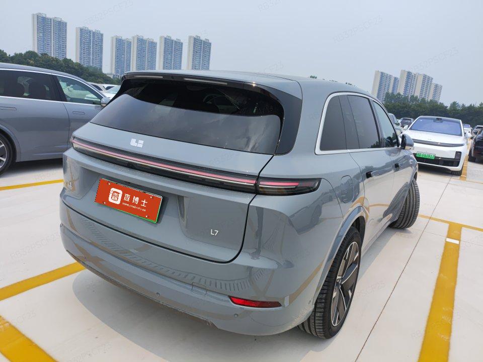 2025 Li Auto L7 Ultra — 4