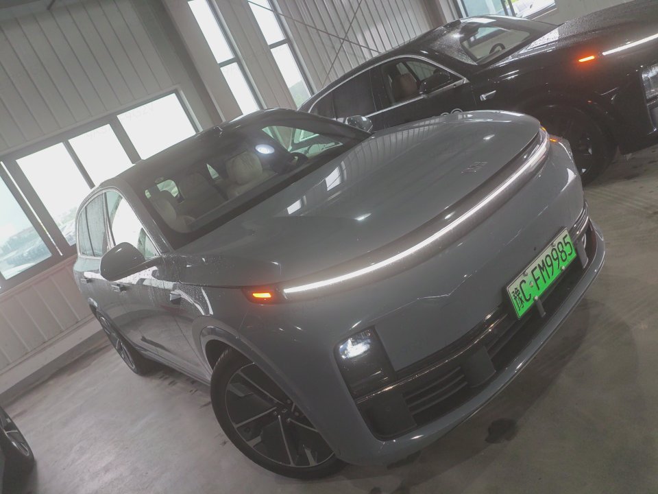 2025 Li Auto L7 Ultra — 2