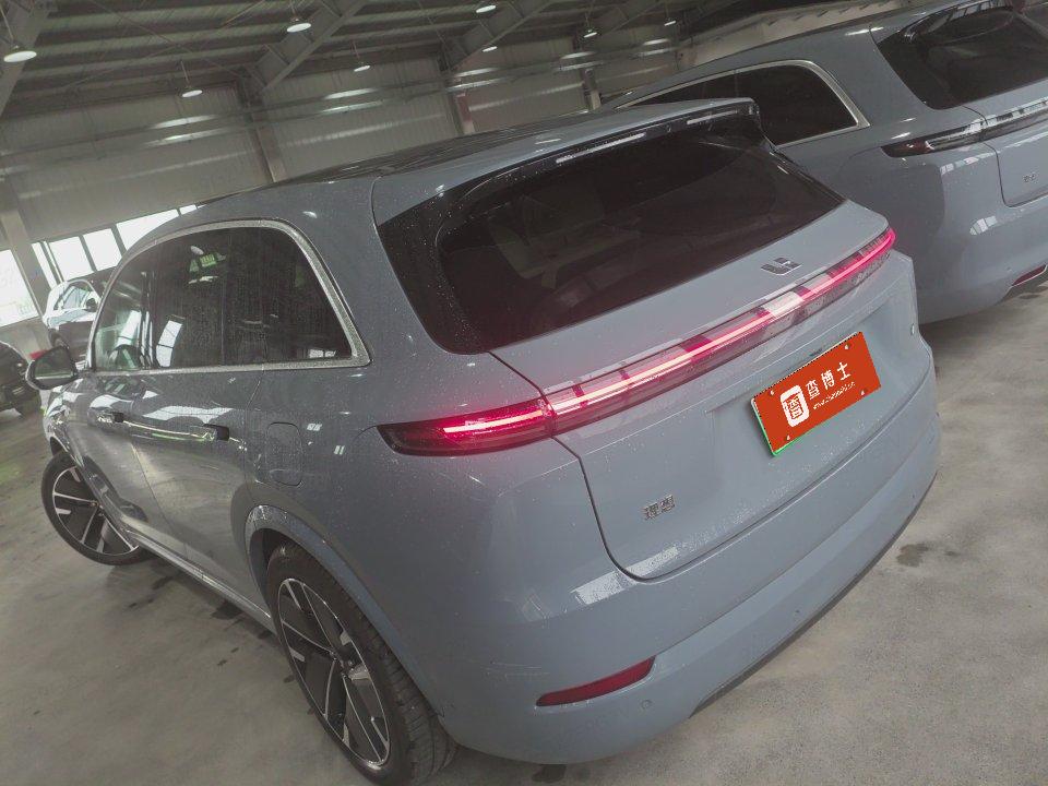2025 Li Auto L7 Ultra — 3