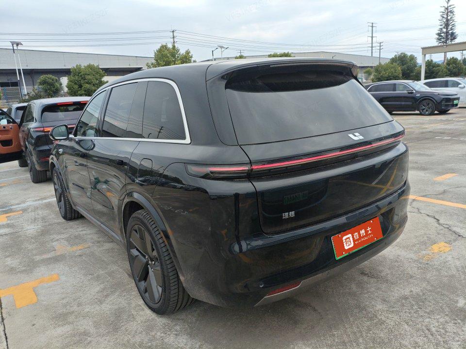 2025 Li Auto L8 Max — 3