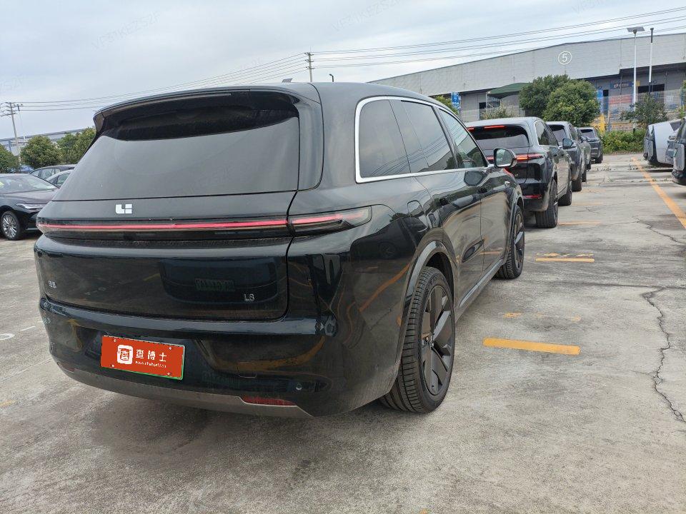 2025 Li Auto L8 Max — 4