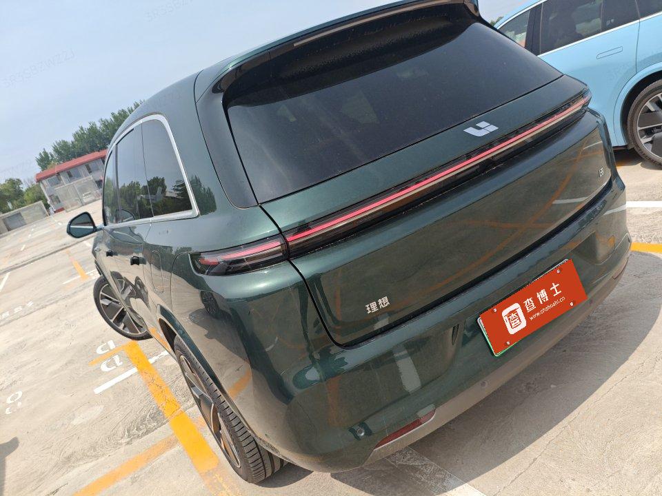 2025 Li Auto L8 Ultra — 3