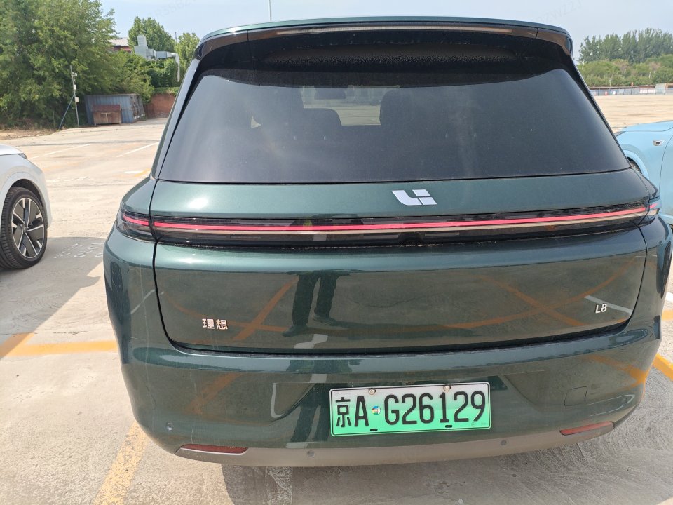 2025 Li Auto L8 Ultra — 7