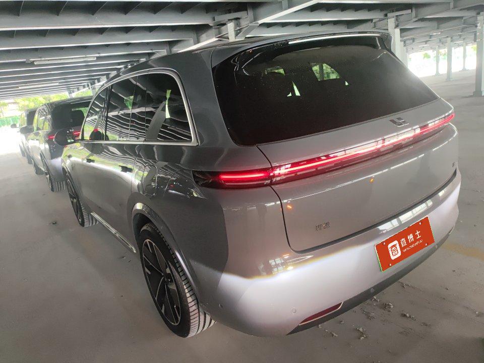 2025 Li Auto L8 Ultra — 3