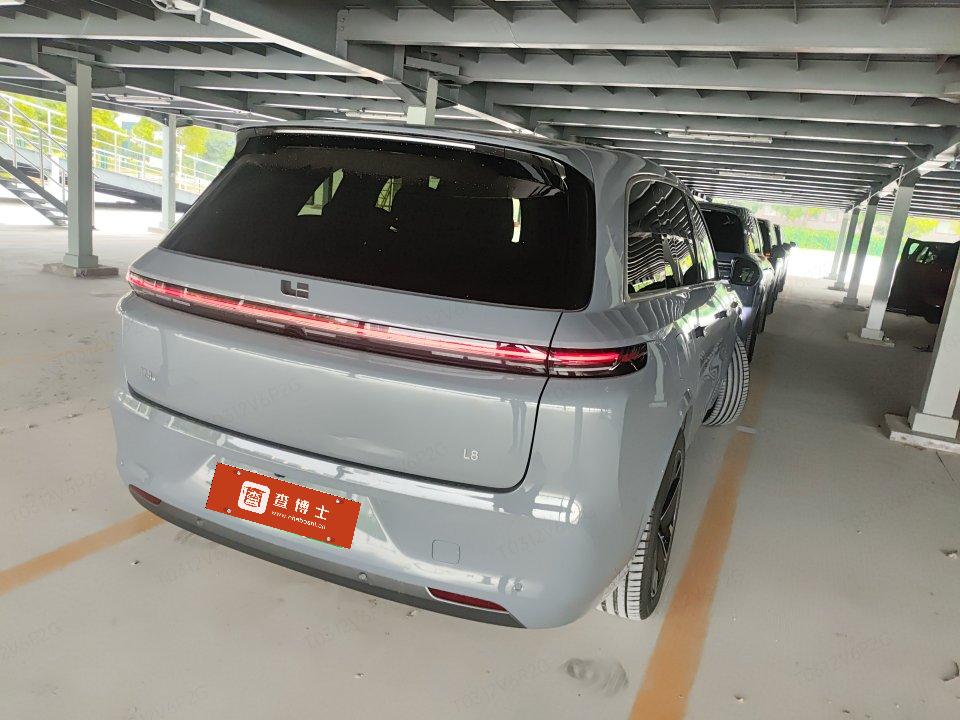 2025 Li Auto L8 Ultra — 4