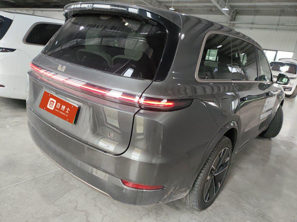 2025 理想L9 Ultra — 4