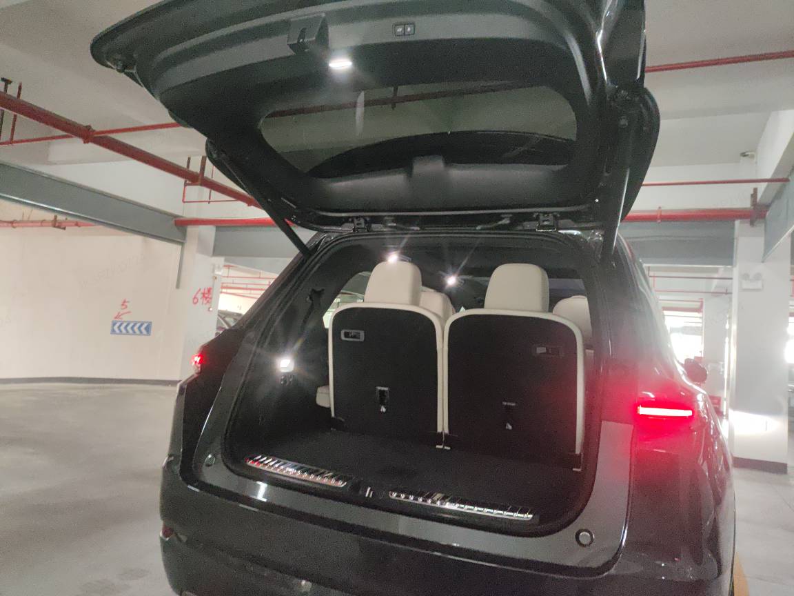 2025 Li Auto L9 Ultra — 7