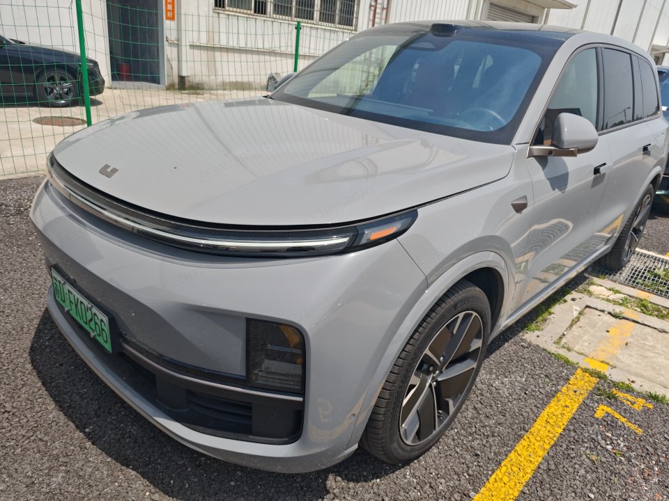 2025 Li Auto L9 Ultra