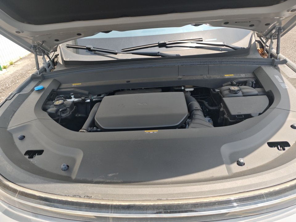 2025 Li Auto L9 Ultra — 8