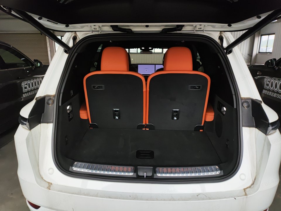 2025 Li Auto L9 Ultra — 7