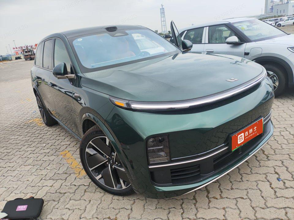2025 理想L9 Ultra — 2