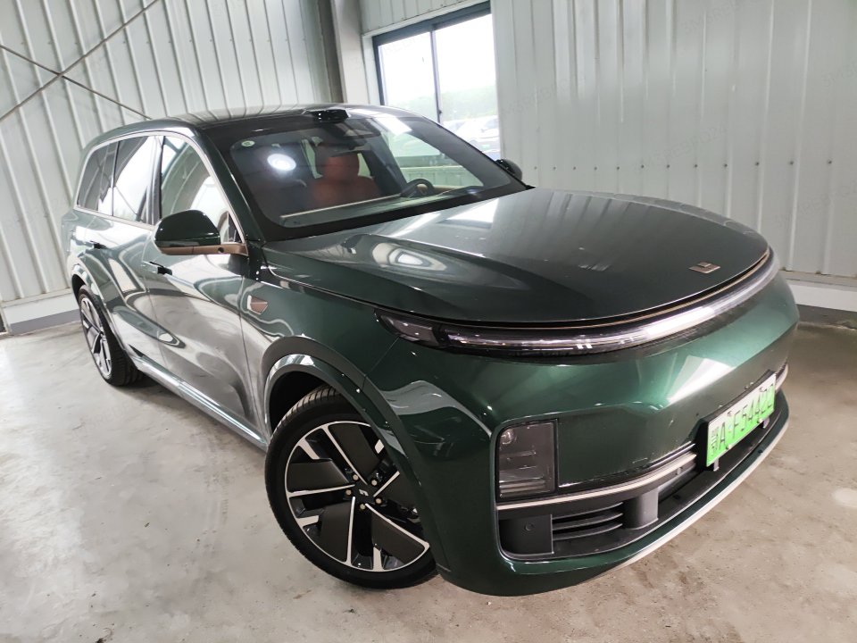 2025 Li Auto L9 Ultra — 2