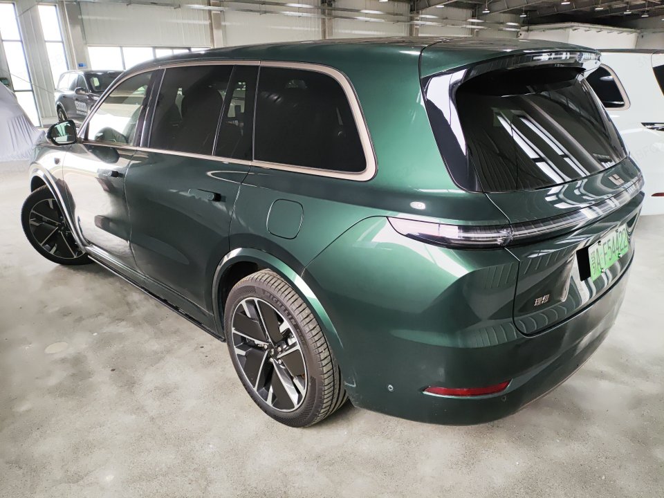 2025 Li Auto L9 Ultra — 3