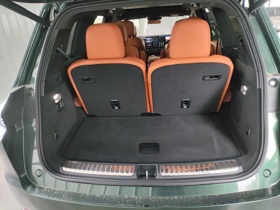 2025 Li Auto L9 Ultra — 7