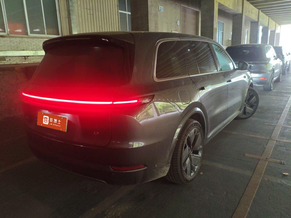 2025 Li Auto L9 Ultra — 4