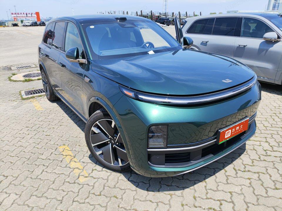 2025 Li Auto L9 Ultra — 2
