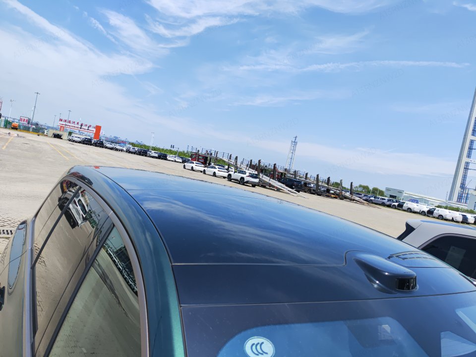 2025 Li Auto L9 Ultra — 9