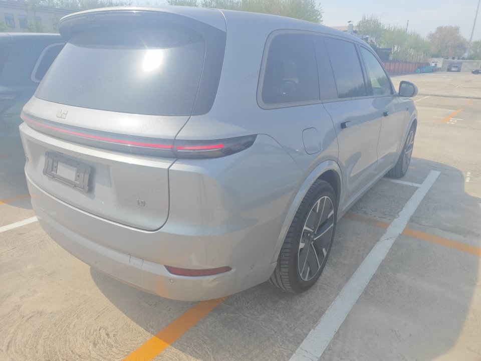 2025 Li Auto L9 Ultra — 4