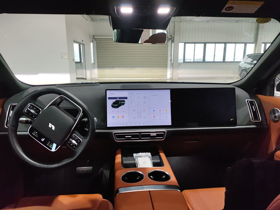2025 Li Auto L9 Ultra — 5