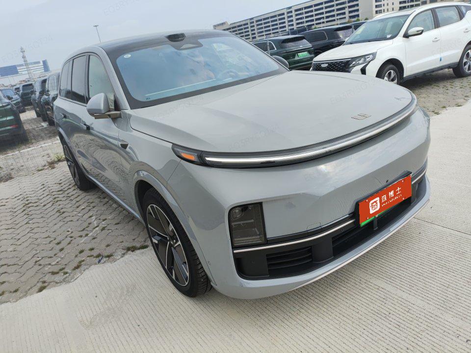 2025 Li Auto L9 Ultra — 2