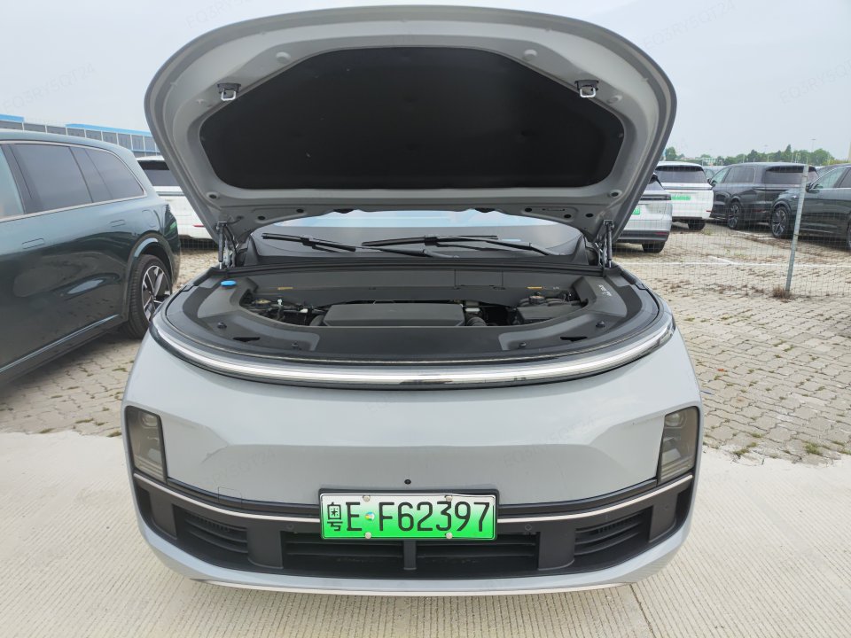 2025 Li Auto L9 Ultra — 8