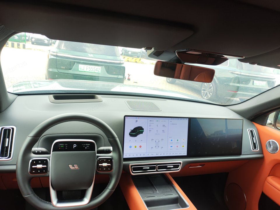 2025 Li Auto L9 Ultra — 5
