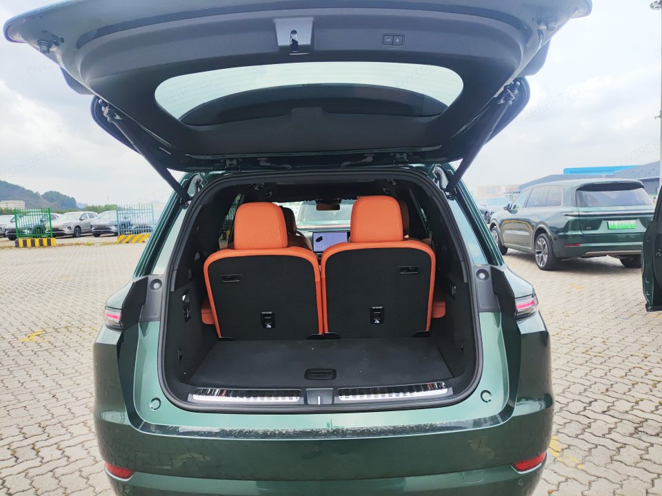 2025 Li Auto L9 Ultra — 7