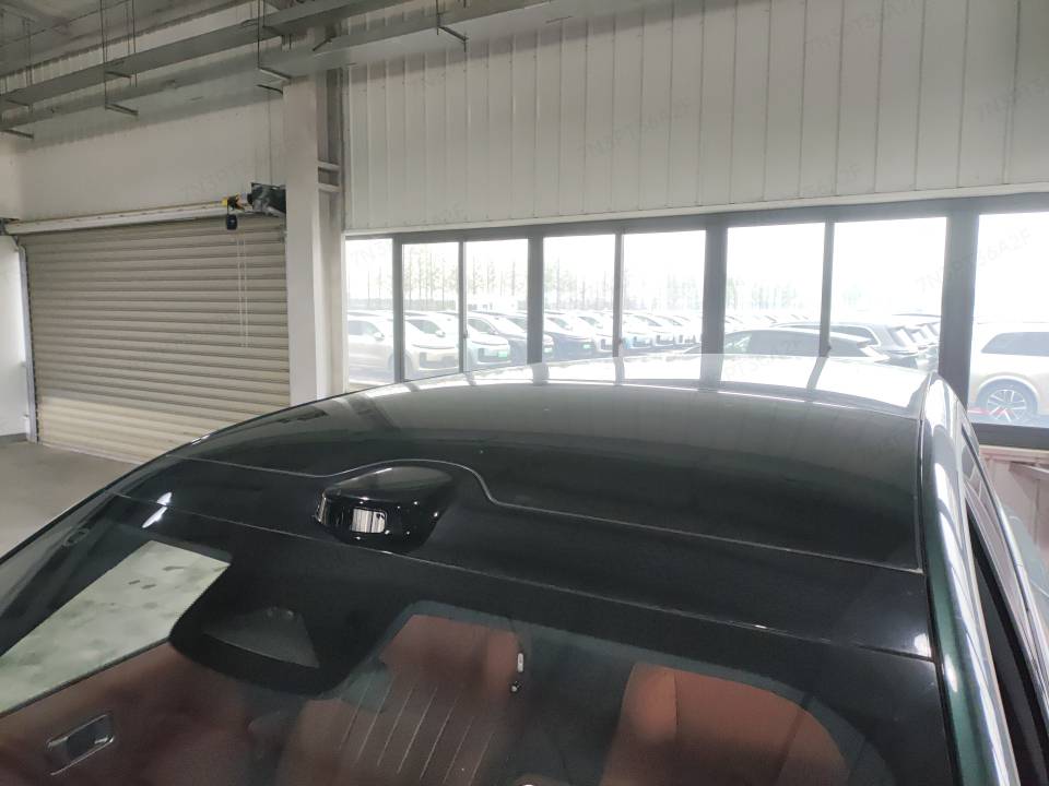 2025 Li Auto L9 Ultra — 9